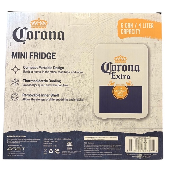 Mini Fridge - Picture 2 of 4